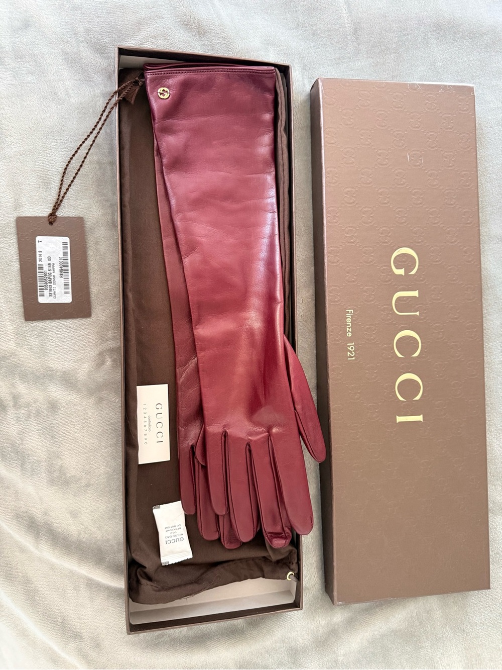 Gucci Opera-Length Nappa Leather Gloves 
-  Burgundy